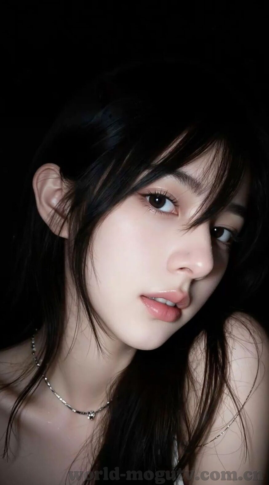 熟女 人妻-熟女人妻，爱与责任的细腻交织
